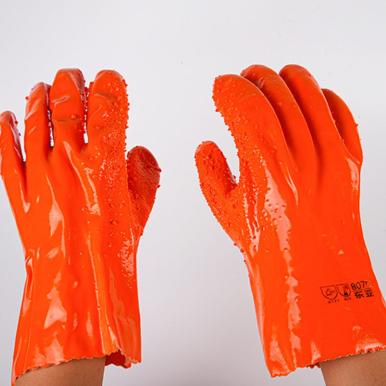 Anti-slip waterproof protective gloves